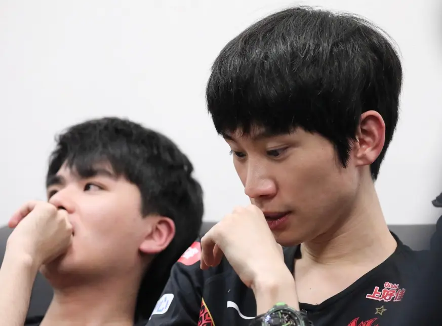 爱游戏-Doinb遭遇五连败，阿森纳教练面临压力！的简单介绍