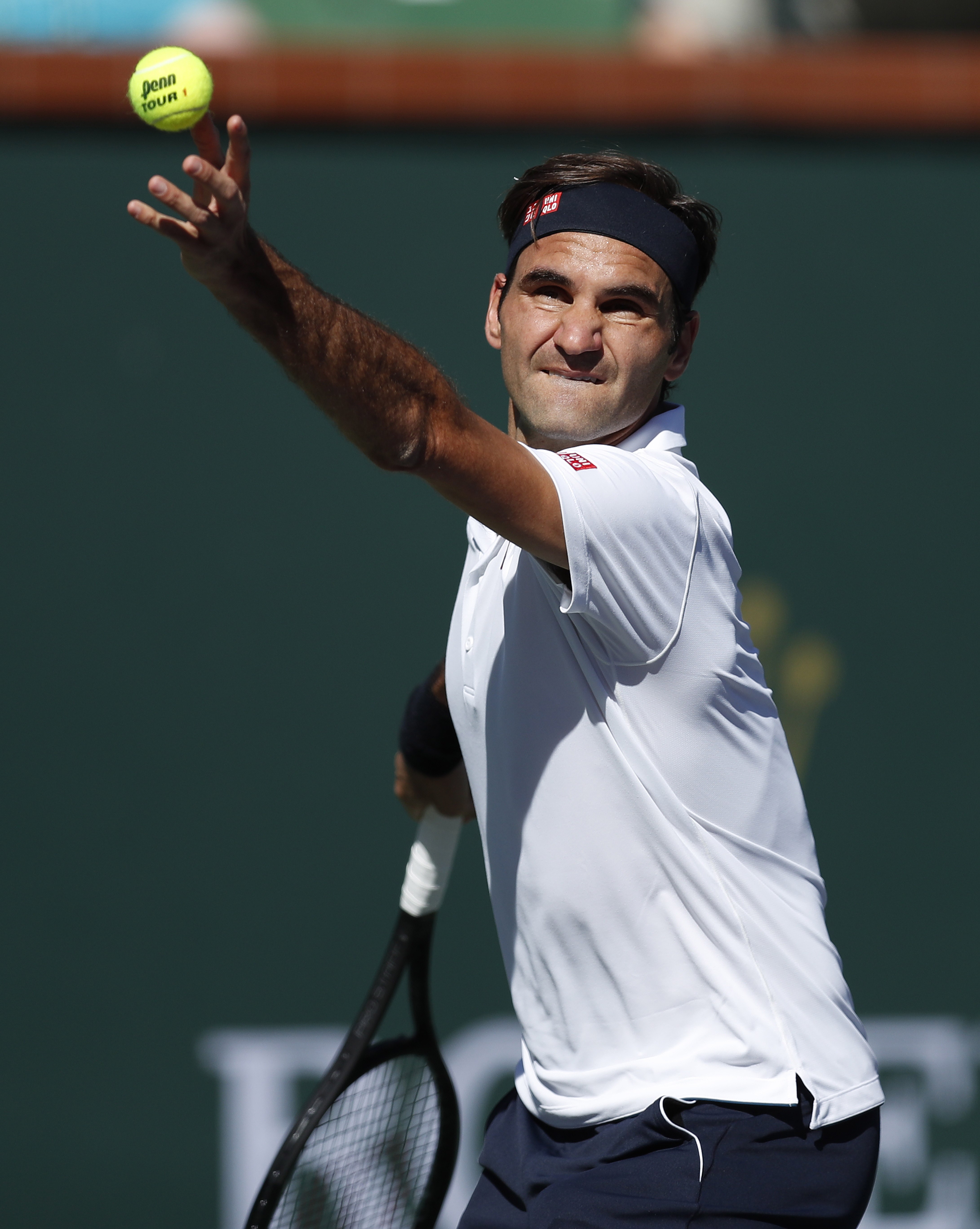 爱游戏-费德勒迎来二十赛季高光表现，篮网球迷沸腾！的简单介绍